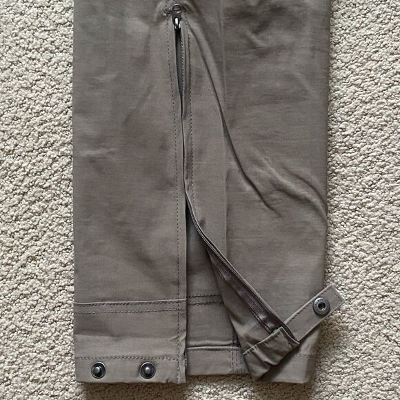 KUHL Renegade Convertible Cargo 30x34 Full Fit Softshell Quick Dry Khaki NWT - Picture 9 of 16